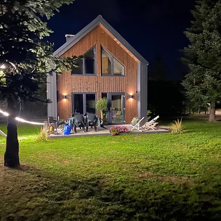 Domki Pod Orzechem 2 بيت للعطل