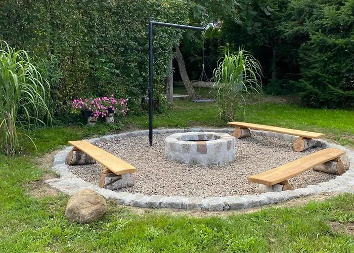 بيت للعطل Domki Pod Orzechem 2 ساسينو