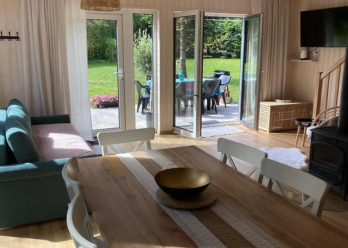 Domki Pod Orzechem 2 * ساسينو